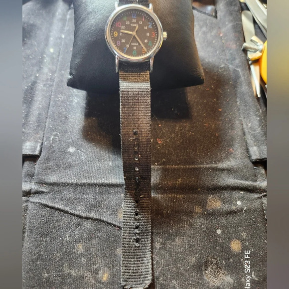 Timex Indiglo Rainbow Weekender Unisex - Picture 3 of 6